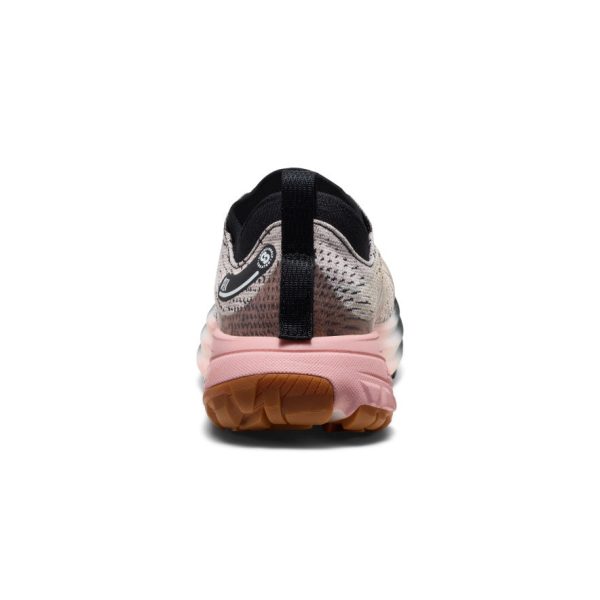 Women's Seek Trail Running Shoe | Black/Sunset Sand