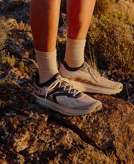 Men's Seek Trail Running Shoe  |  Black/Sunset Sand