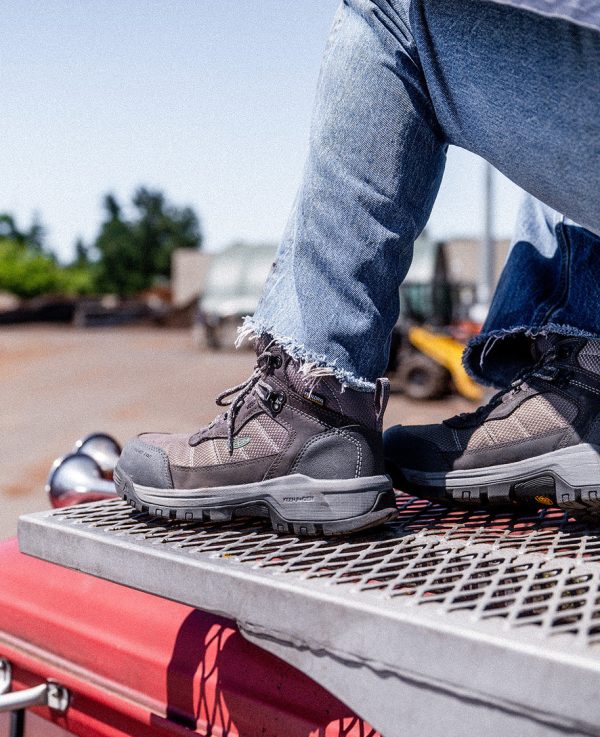 Women's Skokie Waterproof Work Boot (Carbon Toe) | Magnet/Black