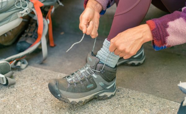 Women's Targhee III Waterproof Mid | Magnet/Atlantic Blue